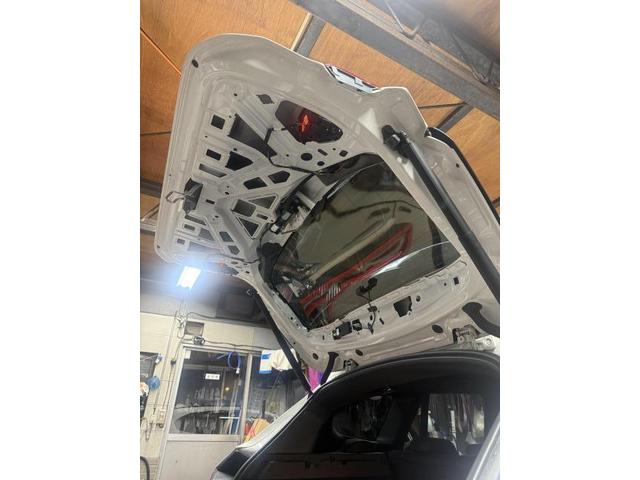 BMW X1 社外パワーバックドアキット取付及びフットセンサー取付 札幌
