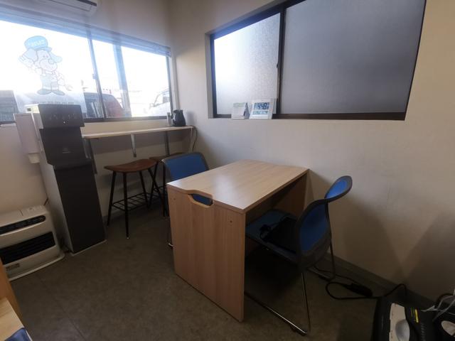 点検・整備の待ち時間もリラックスしてお過ごしください。