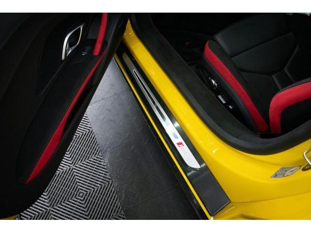 AUDI R8 カーボンラッピング スカッフプレート PPF プロテクションフィルム 京都市