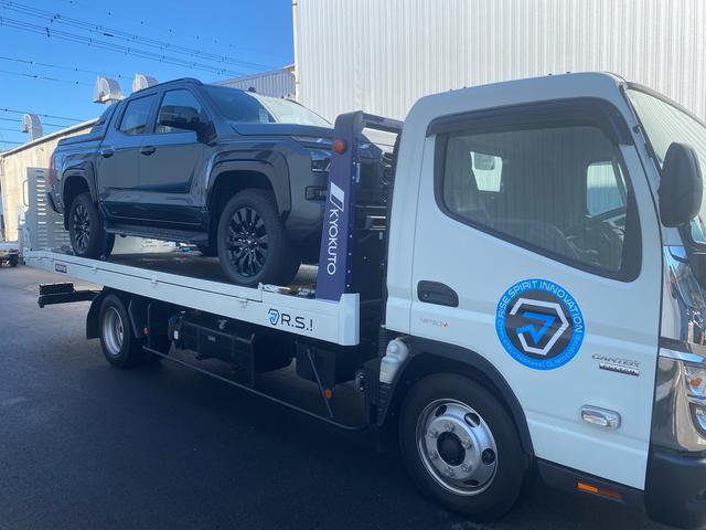 積載車完備しております！不慮の事故や故障の際にはご連絡ください！