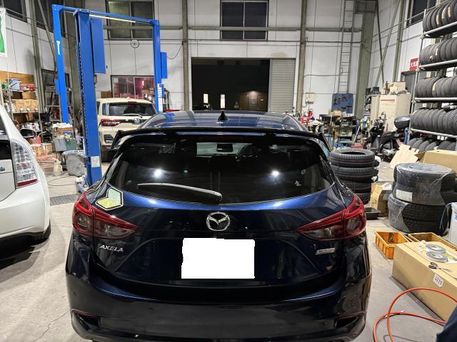 マツダ　アクセラスポーツ　リヤウイング　リヤスポイラー　取付　取り付け　持ち込み　持込　安い　群馬県　高崎市　前橋市　藤岡市　玉村町　伊勢崎市　【栗原オートサービス】