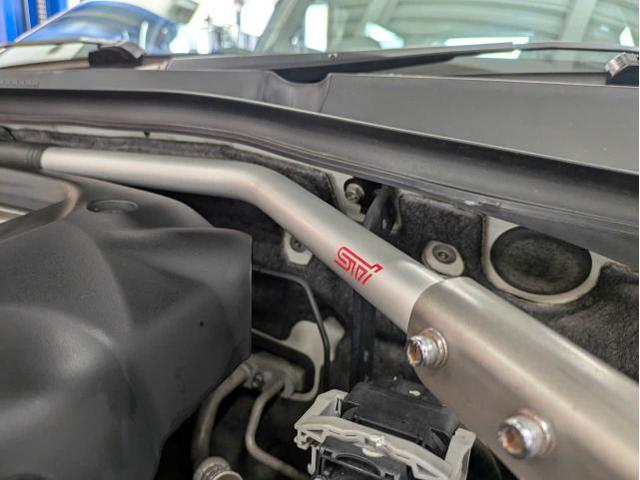 スバル　レガシィ　BP5　持ち込みマフラー取付　持ち込みタワーバー取付　STI純正マフラー　STIフレキシブルタワーバー　松戸　