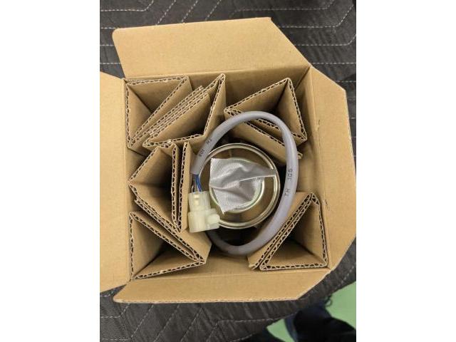 ホンダ　アクティバン　HH5　アイドリング中エアコン効かない　エアコン効きが悪い　ラジエーターファンモーター交換　電装修理