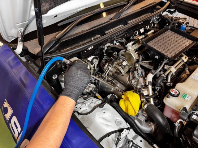 DPF再生不十分　DPF強制燃焼　トヨタ　ランドクルーザープラド　DPF警告　DPFクリーニング　LIQUIMOLY　DPFクリーナーメンテナンス・日常点検