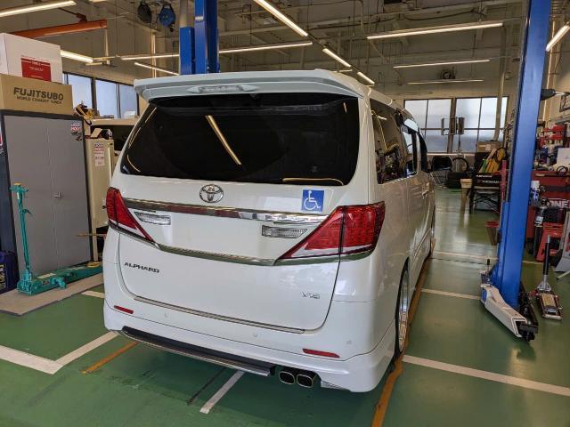 トヨタ　20系アルファード　車高調取り付け　パーフェクトダンパー　SEVEN　7g　乗り心地改善　サスペンション・足回りパーツ取付