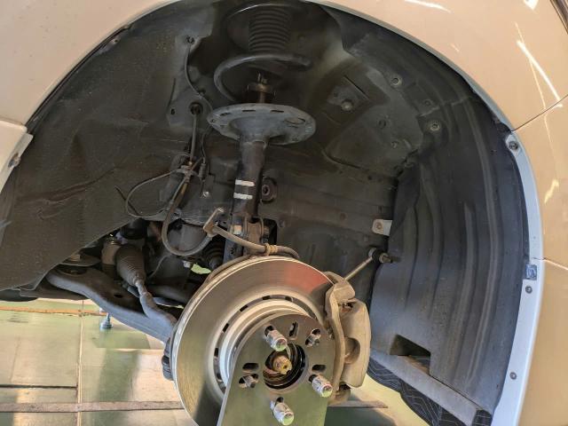 トヨタ　20系アルファード　車高調取り付け　パーフェクトダンパー　SEVEN　7g　乗り心地改善　サスペンション・足回りパーツ取付