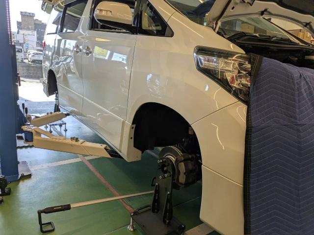 トヨタ　20系アルファード　車高調取り付け　パーフェクトダンパー　SEVEN　7g　乗り心地改善　サスペンション・足回りパーツ取付