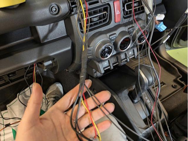 スズキ　ジムニー　ナビ取付　カロッツェリア　AVIC-CL912Ⅳ　アルパイン　デジタルインナーミラー取付　DVR-DM1000B-IC　　カーナビ・ETC取付