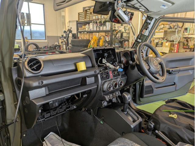 スズキ　ジムニー　ナビ取付　カロッツェリア　AVIC-CL912Ⅳ　アルパイン　デジタルインナーミラー取付　DVR-DM1000B-IC　　カーナビ・ETC取付