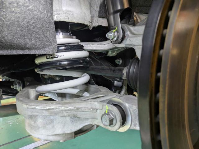 日産　フェアレディＺ　RZ34　車高調取り付け　HKSハイパーマックスS　1G締め　サスペンション・足回りパーツ取付