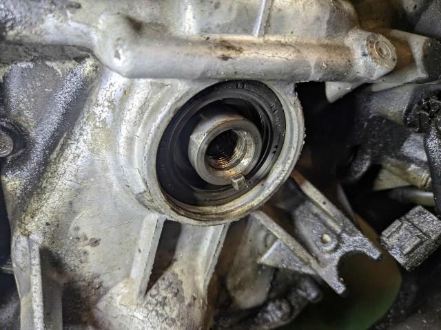 マツダ　ＲＸ－８　エンジンオイル漏れ修理　オイルパン漏れ修理　クランクオイルシール交換　エンジン関連修理・整備