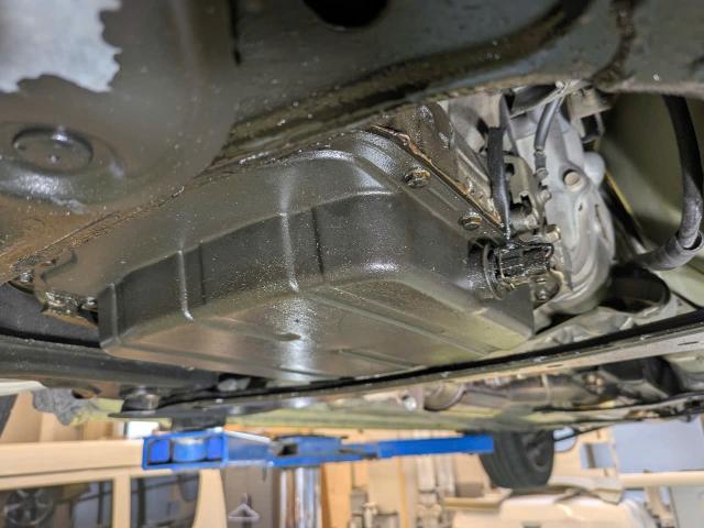 マツダ　ＲＸ－８　エンジンオイル漏れ修理　オイルパン漏れ修理　クランクオイルシール交換　エンジン関連修理・整備