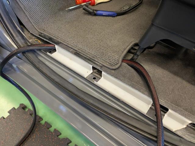 ホンダ　ステップワゴン　ブルーティ　オルタネーターチャージャー取り付け　BLUETTI charger1 外部オルタネーターチャージャー取り付け　キャンプ　レジャー