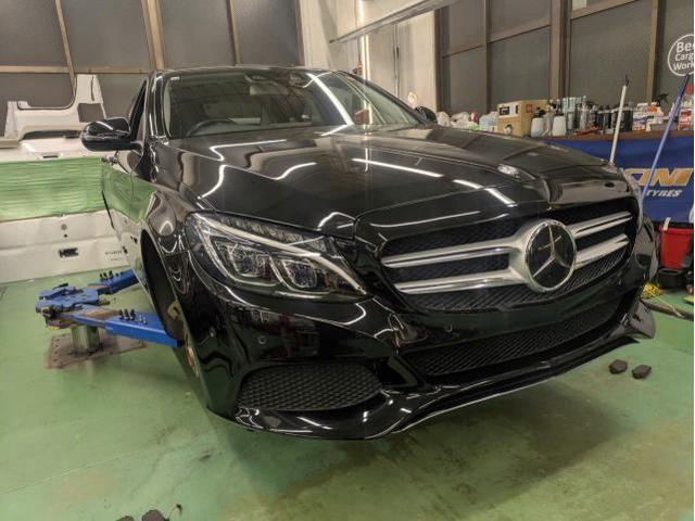 メルセデス・ベンツ　Ｃクラス　輸入車車検　カスタム車両車検　ブレーキ清掃　車検