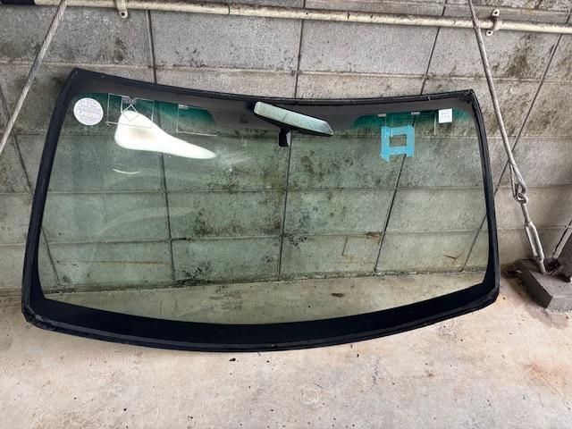 トヨタ　８６　ハチロク　フロントガラス交換　フロントガラス入替　宮崎市　日向市　延岡市　その他修理・整備