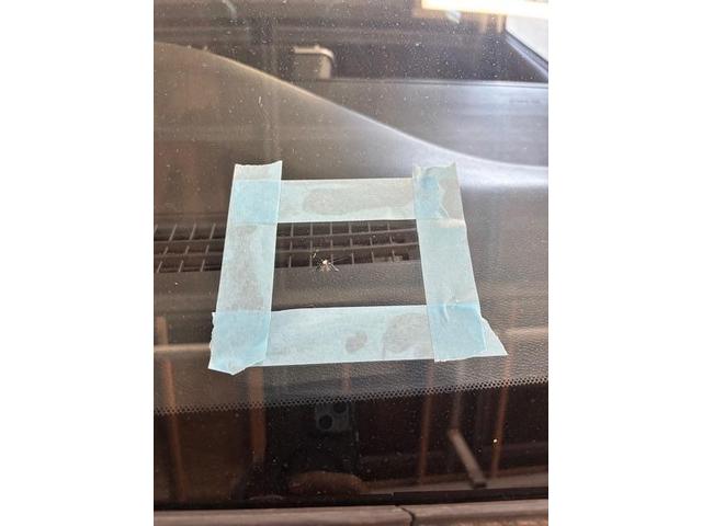 日産　セレナ　フロントガラス交換　フロントガラス入替　宮崎市　日向市　延岡市　その他修理・整備