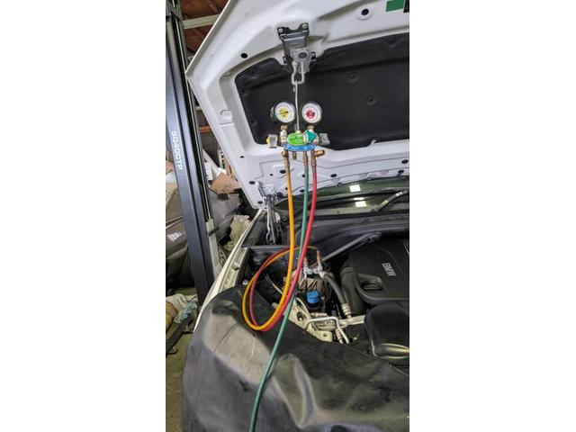 ＢＭＷ　Ｘ５　エアコン修理　Ｆ15　エアコンコンプレッサー交換