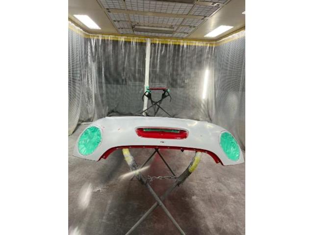 BMW  miniボンネットのクリアはげ　再塗装