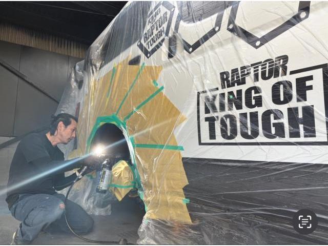 トヨタ　ハイエースバン RAPTOR塗装(ラプターライナー)　グラビティクス防錆施工
 RAPTOR全塗装 塗り分けカスタム #兵庫県　#明石市　#神戸市　#ラプターライナー #RAPTOR #RAPTOR正規施工店　#Gattonero