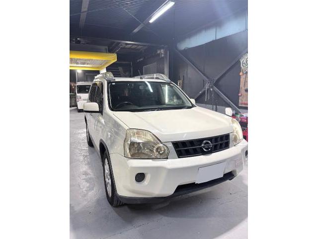 日産　エクストレイル　板金・外装補修
