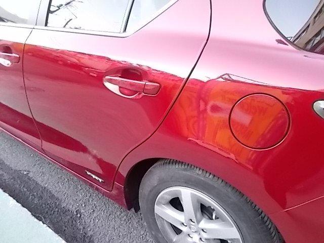 レクサス CT 左側面 ガリガリ~と きずへこみ直し