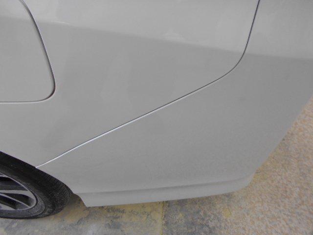 ホンダ　ステップワゴン給油口付近とリヤバンパーキズ・へこみ修理