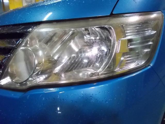 日産 セレナ 黄色いヘッドライト キレイにしたい! ヘッドライトコート施工はいかがですか?