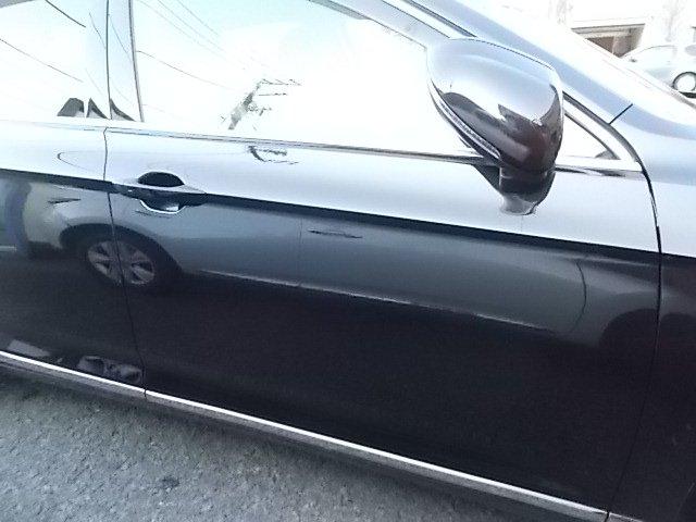 フォルクスワーゲン パサート ドア交換レベルの大きなキズへこみ直し 板金しました 輸入車の板金塗装もお任せください。 カーコンビニ独自の工法により安く・早く・キレイに修理いたします。さいたま市周辺
