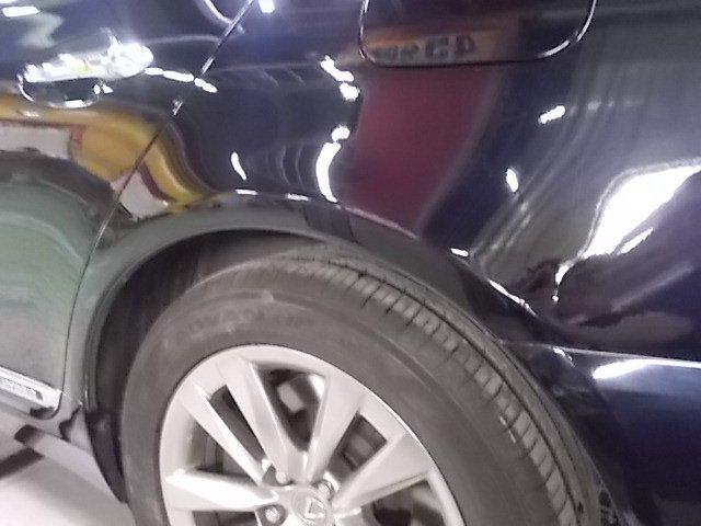 レクサス　ＬＳ６００ｈ　後ろタイヤ上（クォーター）キズ・へこみ直し　上尾市