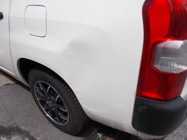 トヨタ　プロボックス　給油口付近（クォーター）　大きなキズ・へこみ直し　上尾市　カーコンビニ倶楽部