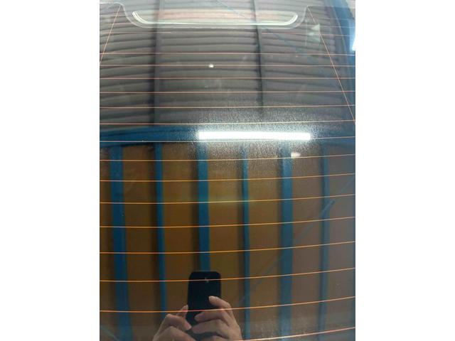 ＢＭＷ　１シリーズ　クリーニング・清掃　全面ガラス鱗　筑後市　久留米市　広川町　八女市　みやま市　大牟田市　柳川市　大川市　佐賀市　鳥栖市　荒尾市　他地域のお客様も大歓迎です！