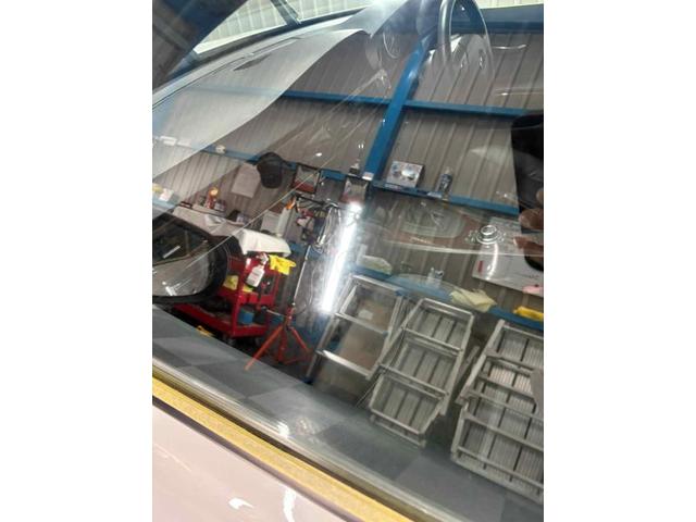 ＢＭＷ　１シリーズ　クリーニング・清掃　全面ガラス鱗　筑後市　久留米市　広川町　八女市　みやま市　大牟田市　柳川市　大川市　佐賀市　鳥栖市　荒尾市　他地域のお客様も大歓迎です！