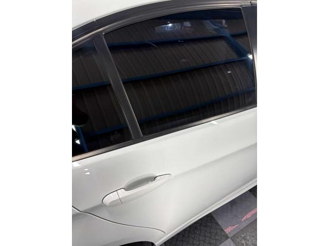 ＢＭＷ　１シリーズ　クリーニング・清掃　全面ガラス鱗　筑後市　久留米市　広川町　八女市　みやま市　大牟田市　柳川市　大川市　佐賀市　鳥栖市　荒尾市　他地域のお客様も大歓迎です！