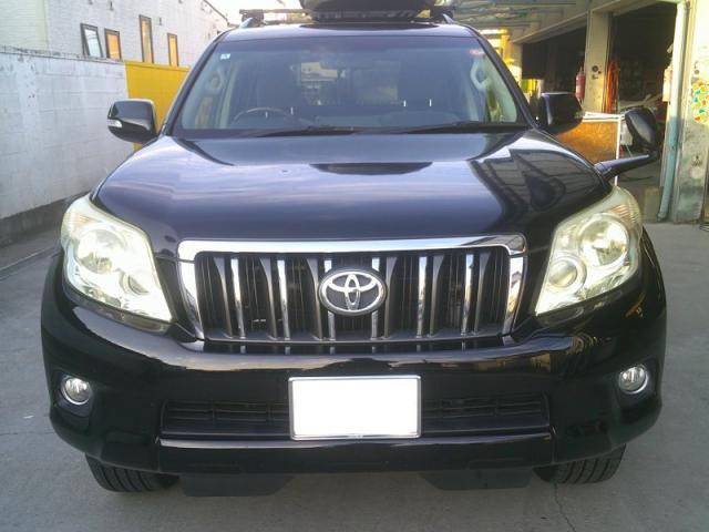 トヨタ　ランドクルーザープラド　バンパー　キズ・へこみ直し　高崎市　板金塗装