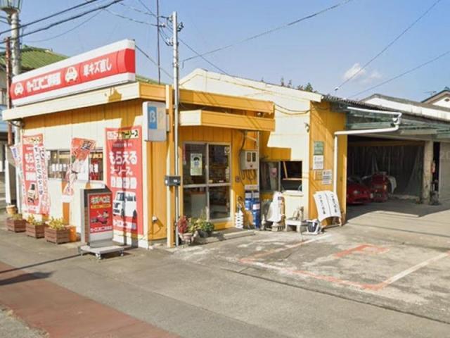 トヨタ　パッソ　駐車場での接触によるフロントフェンダーのヘコミ・キズをスピード修理！高崎市