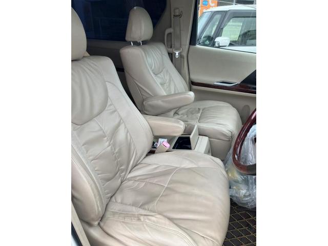 トヨタ　ヴェルファイア　内装品取付　シートカバー　東大阪市　持込取付け　20系