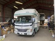 キャンピングカー　ライト周りの修理