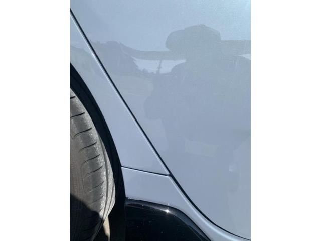 ホンダ　シビック　リアドア・クォーター（リヤタイヤ横）キズ・へこみ直し　大阪市住之江区板金塗装