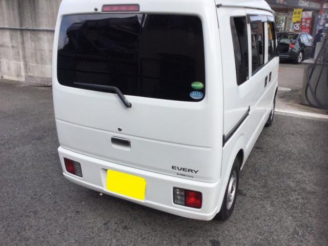 スズキ　エブリィワゴン　バックドア　板金　塗装　修理　大阪　岸和田市