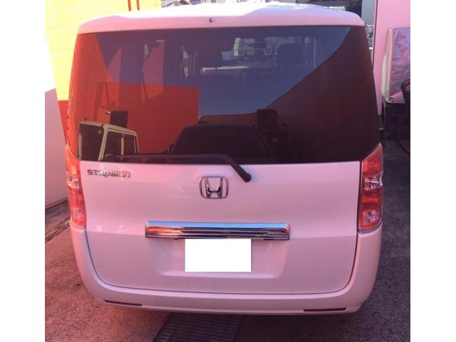 ホンダ　ステップワゴン　バックドア　中古パーツ　交換　リアバンパー　キズ　へこみ　板金　塗装　修理　大阪　岸和田市