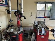 タイヤ交換、タイヤ組み換えもお任せ下さい。実績多数ございます。