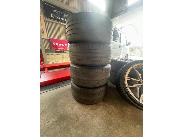 愛知県　一宮市　ＢＭＷ　Ｚ４　ホイール・タイヤ交換　高インチ　輸入車