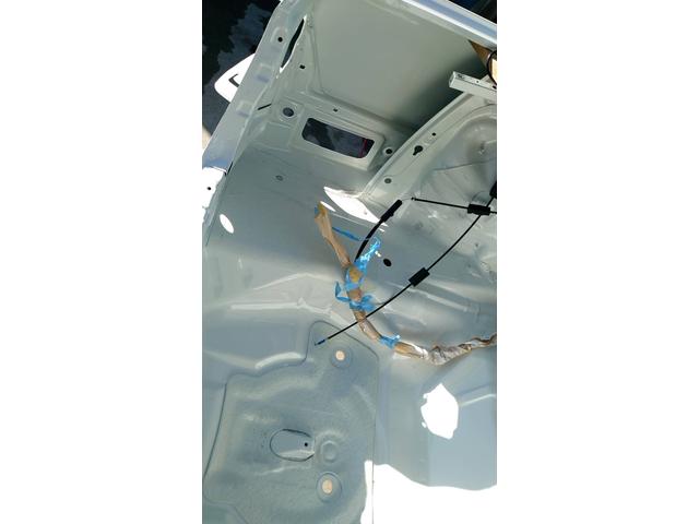 外装補修や車のカスタムは当店にご相談ください