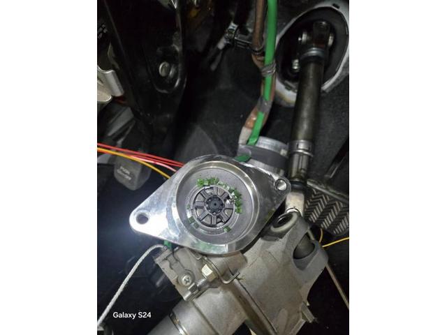 トヨタ　プリウスα　ハンドル異音修理