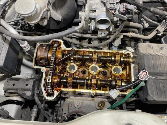 スズキ　アルトラパン　タペットカバー交換