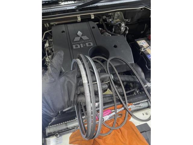 三菱 パジェロ ベルト交換