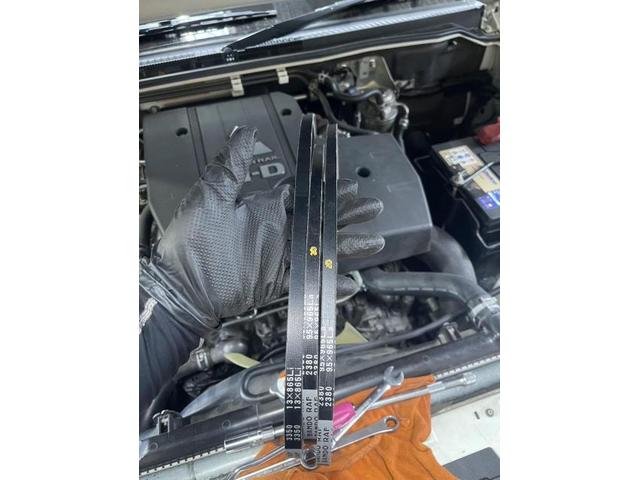 三菱 パジェロ ベルト交換