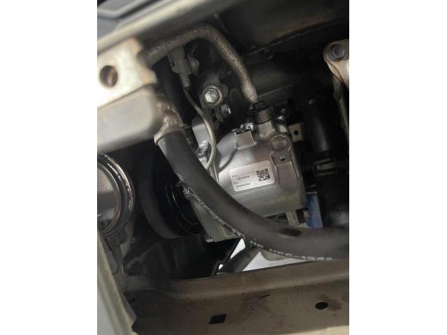 日産 ルークス コンプレッサー交換