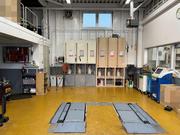 お車のメンテナンスピットもありますので、お気軽にオイル交換等ご相談ください