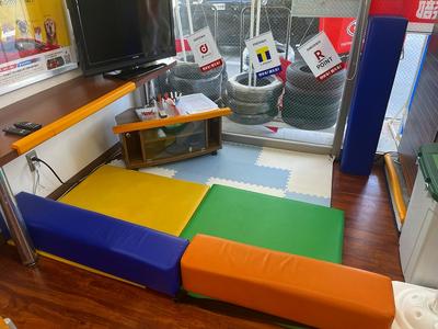 キッズルームも完備しています